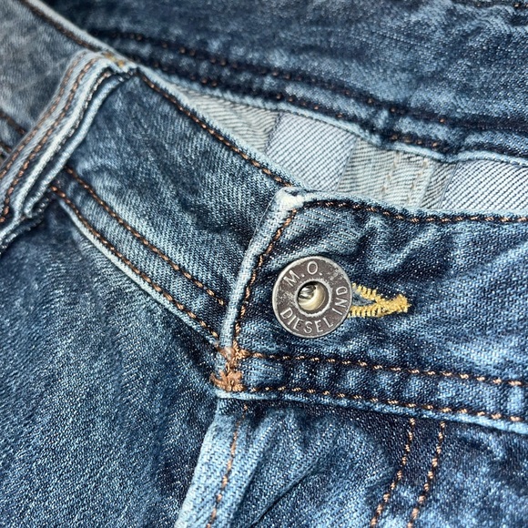 Diesel Men's Distressed Blue Jeans - Picture 5 of 12